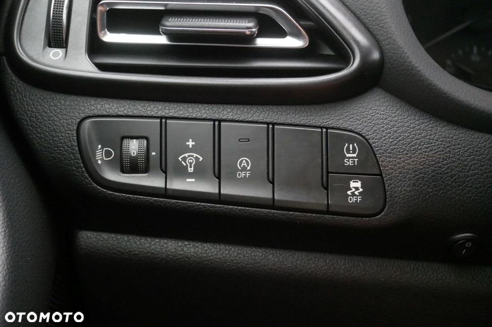 Hyundai i30 - 20