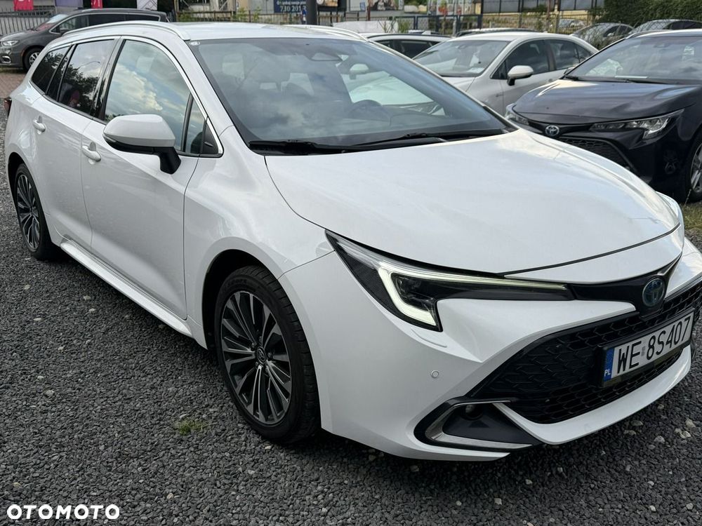Toyota Corolla 1.8 Hybrid Executive - 3