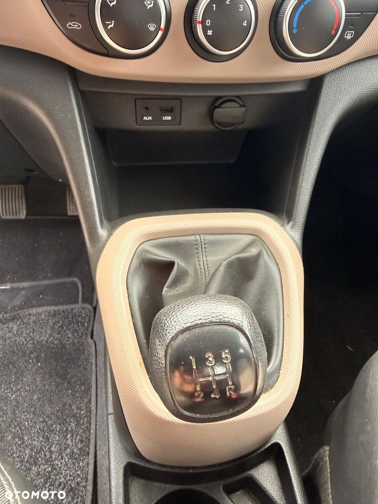 Hyundai i10 1.0 Black Line - 7