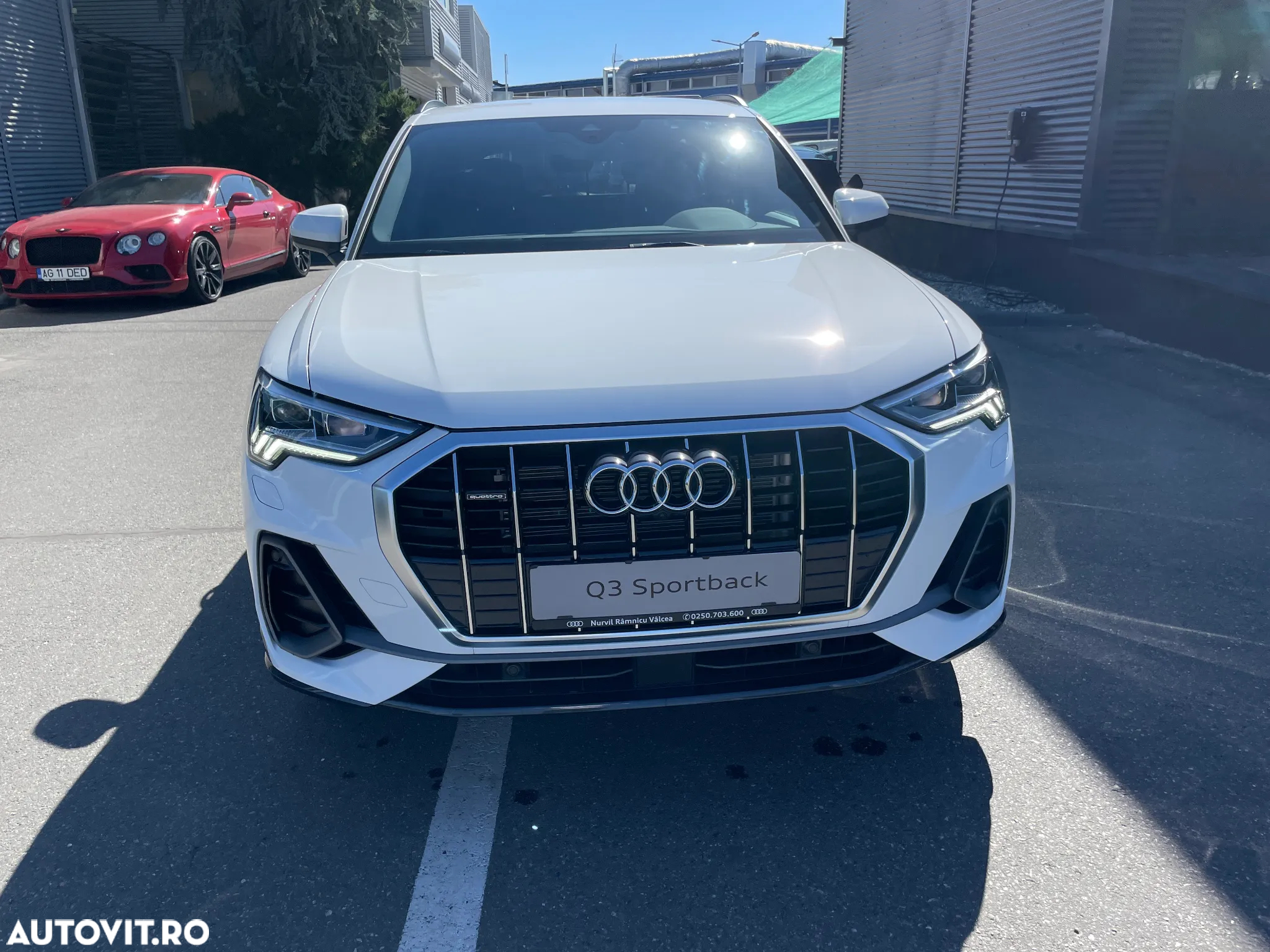 Audi Q3 40 TFSI quattro S tronic S line - 11