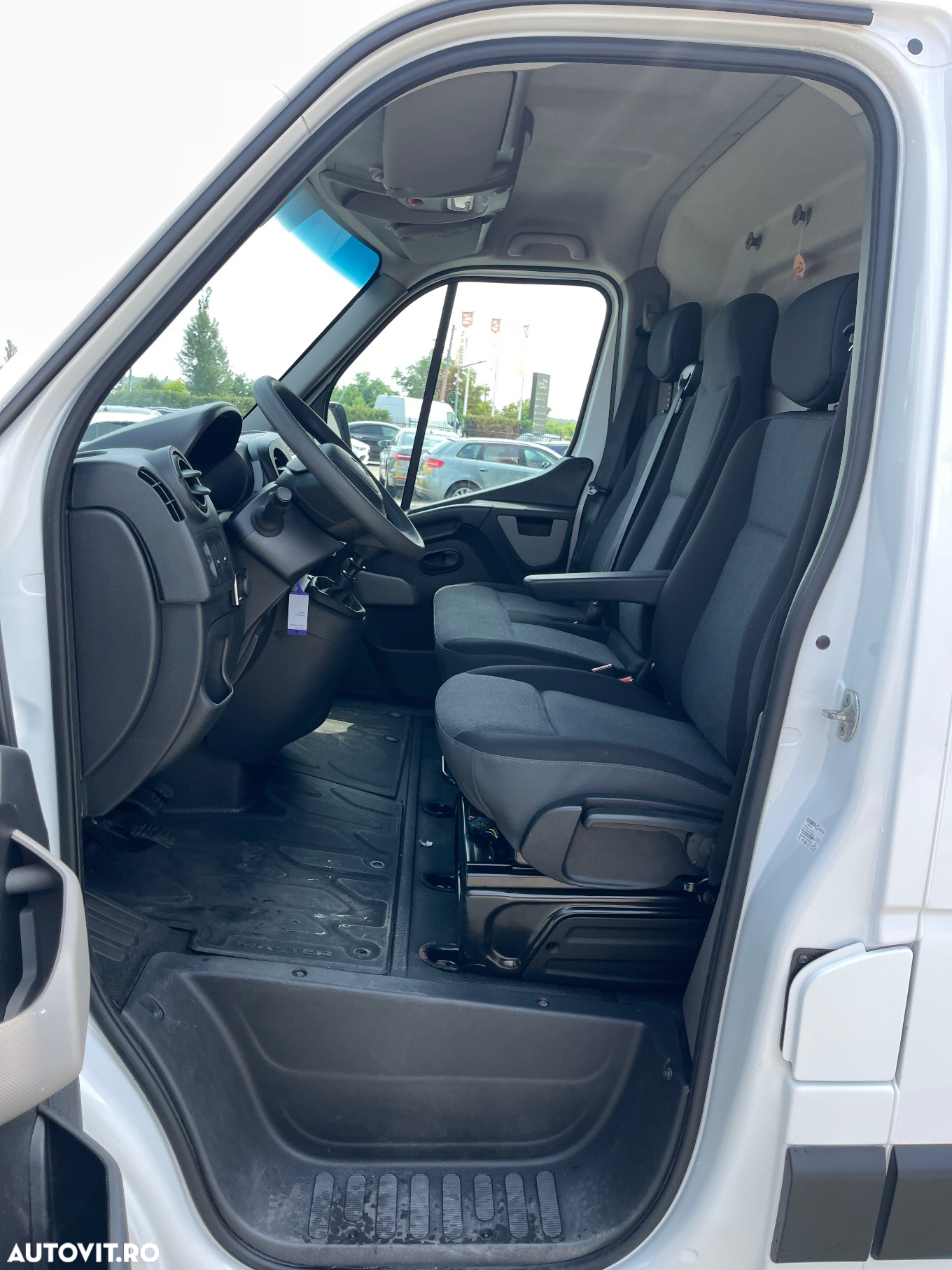 Renault Master  L2H2 DCI145 - 21