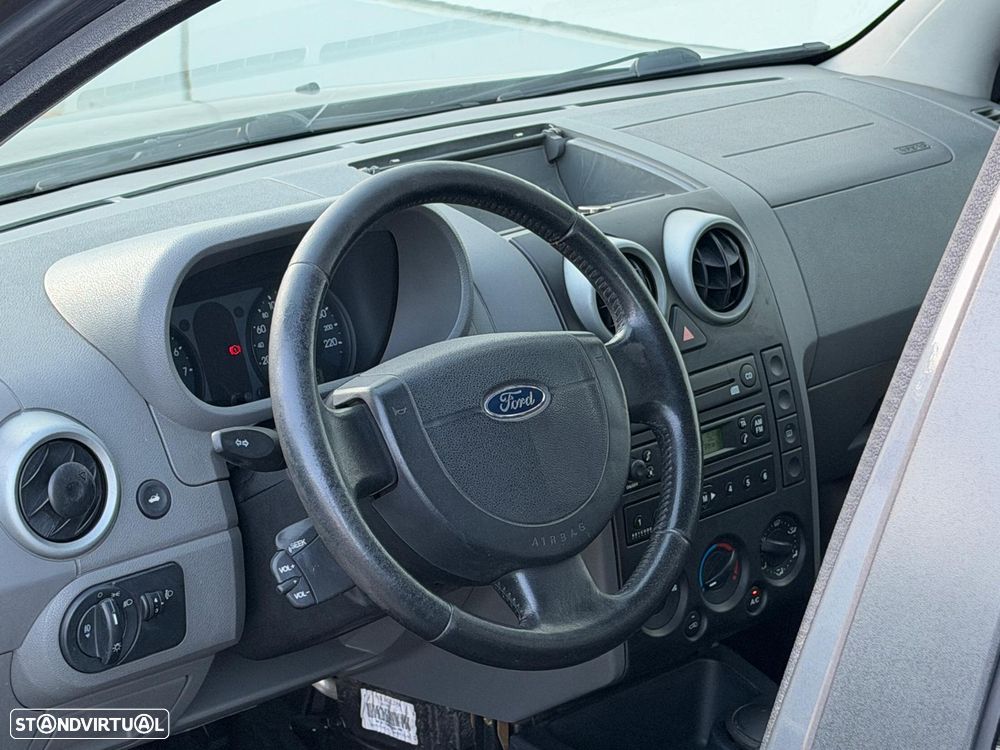 Ford Fusion 1.4 Trend - 18