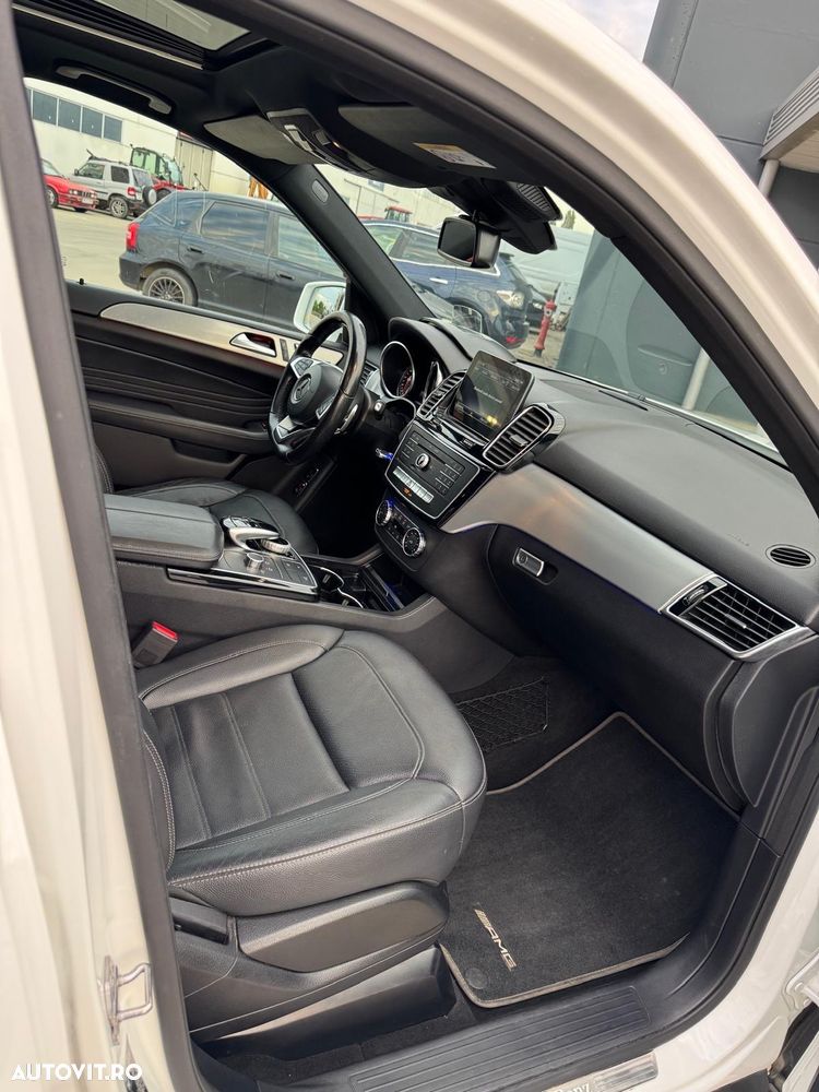 Mercedes-Benz GLE - 10