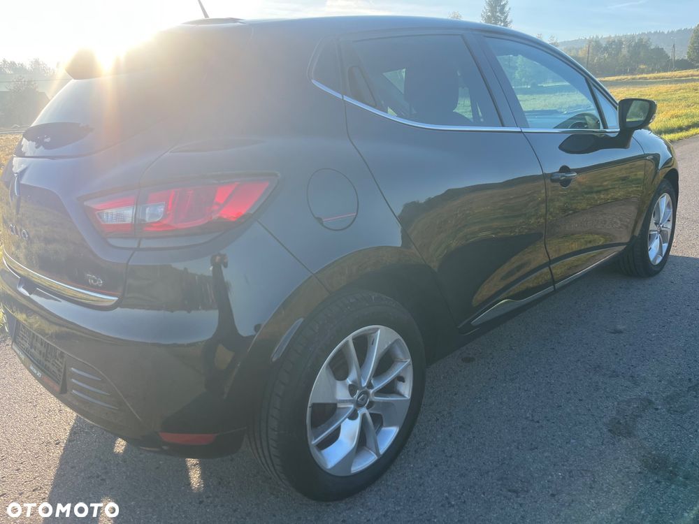 Renault Clio - 20