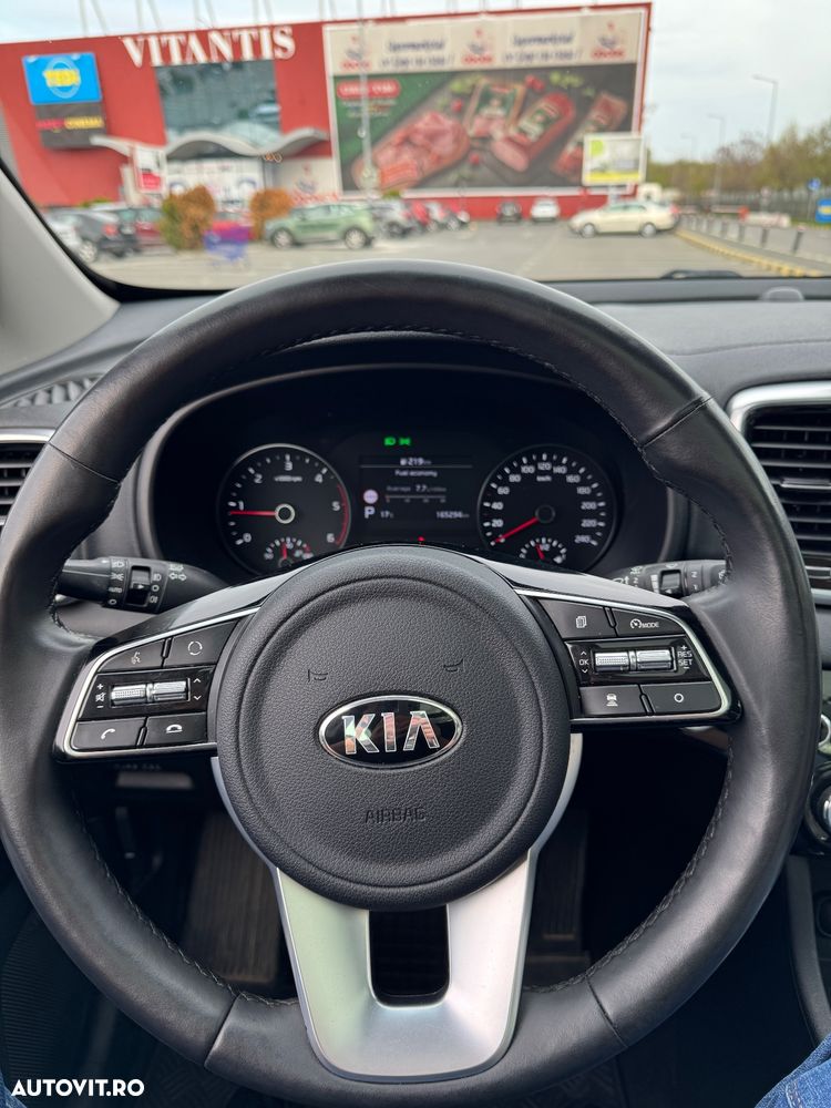 Kia Sportage 2.0 CRDI AWD Eco-Dynamics+ (48V M-H) Aut. PLATINUM - 11