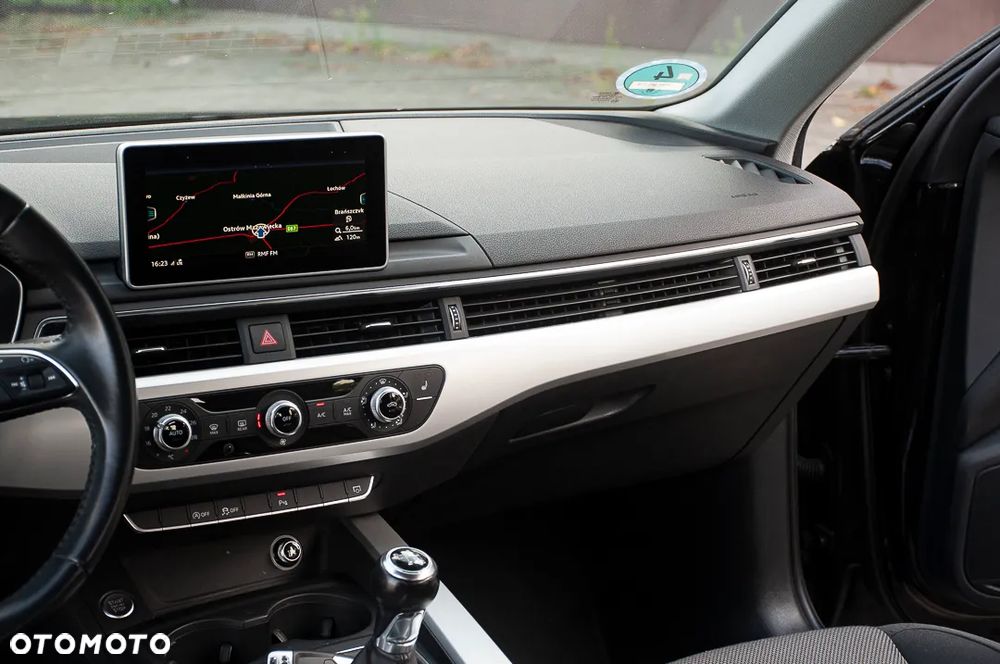 Audi A4 Avant 2.0 TDI - 38
