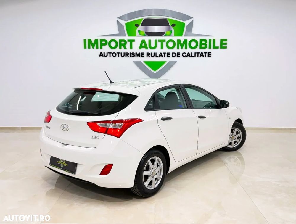 Hyundai i30 1.4 MPi Classic - 12