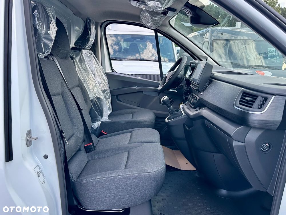 Renault Trafic - 19