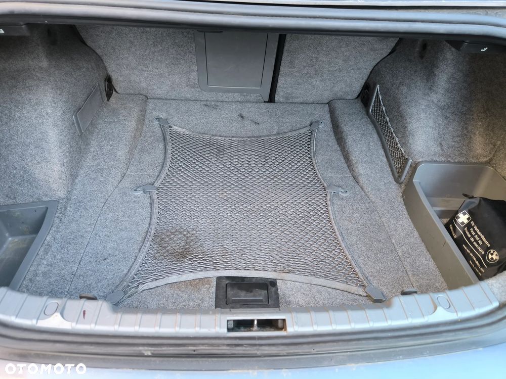 BMW Seria 3 320d DPF - 3