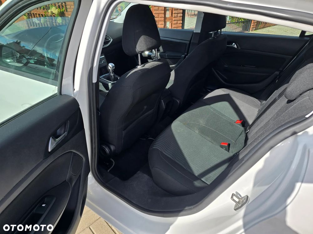 Peugeot 308 - 9