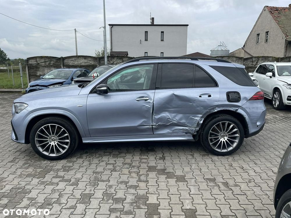 Mercedes-Benz GLE 400 e PHEV 4-Matic AMG Line - 4
