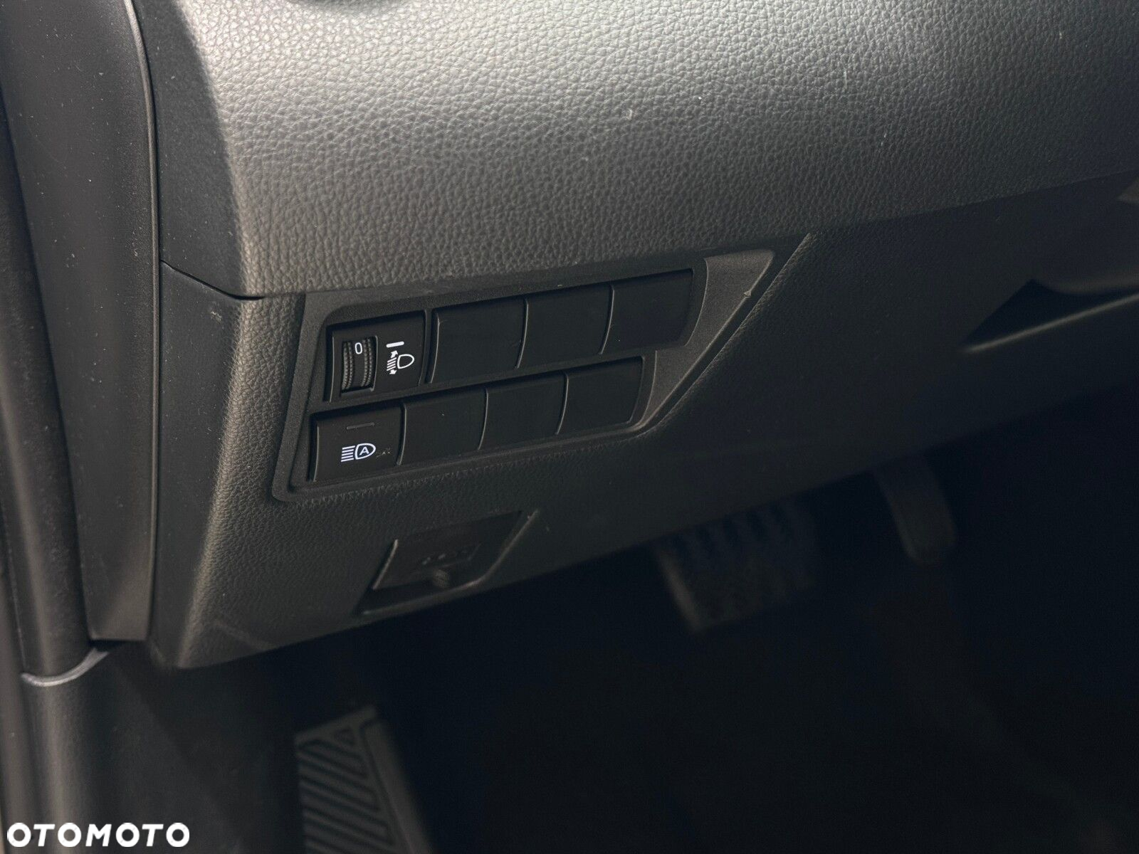 Toyota Yaris - 21