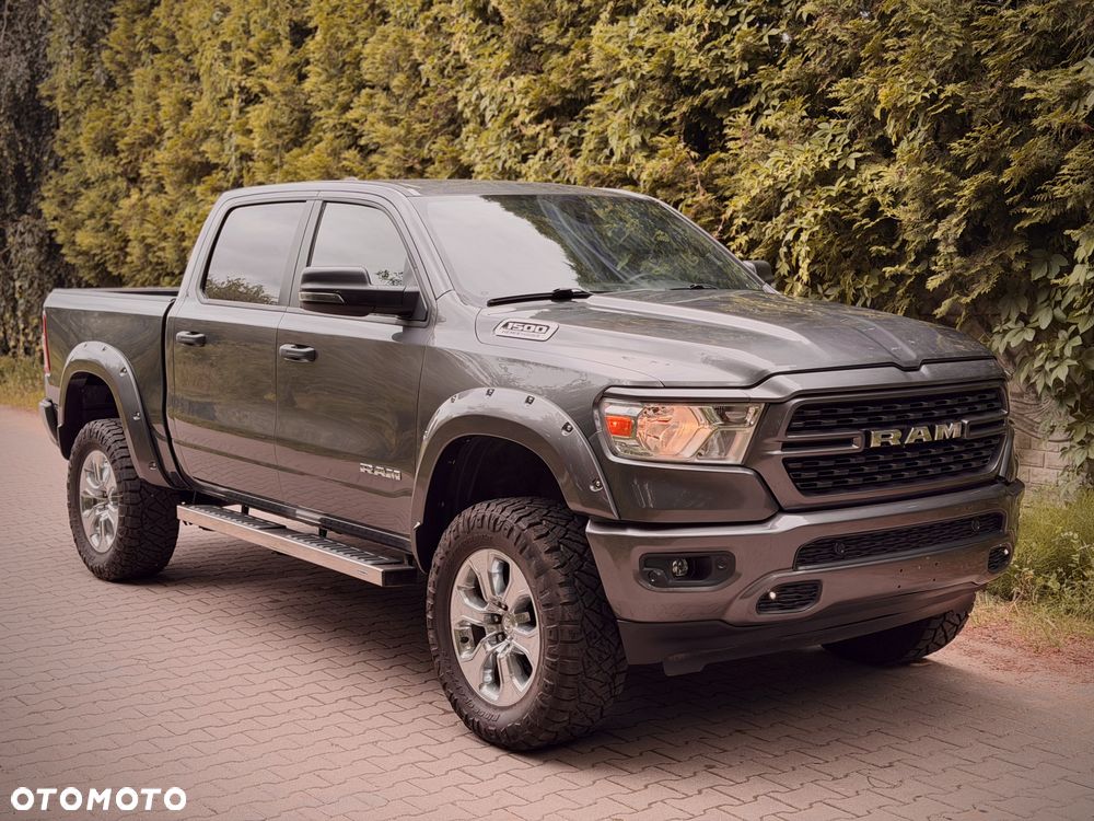 RAM 1500 Crew Cab Shortbed Bighorn - 21