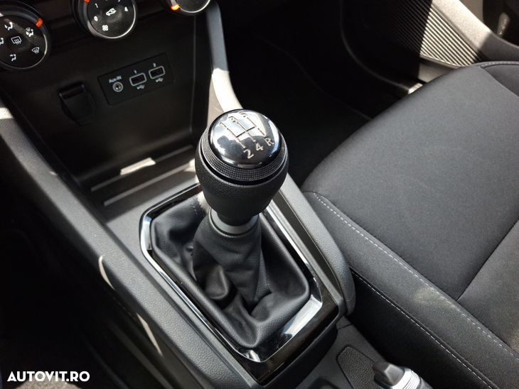 Renault Clio TCe 100 BUSINESS EDITION - 27
