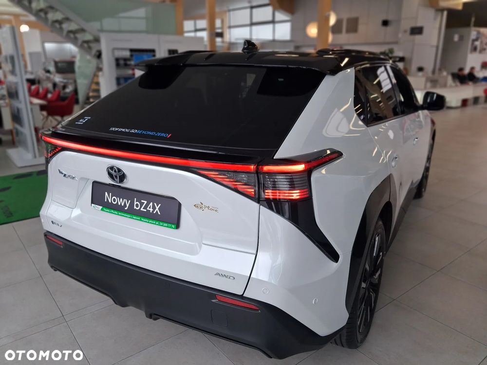 Toyota bZ4X 73.1kWh 4x4 Executive - 5