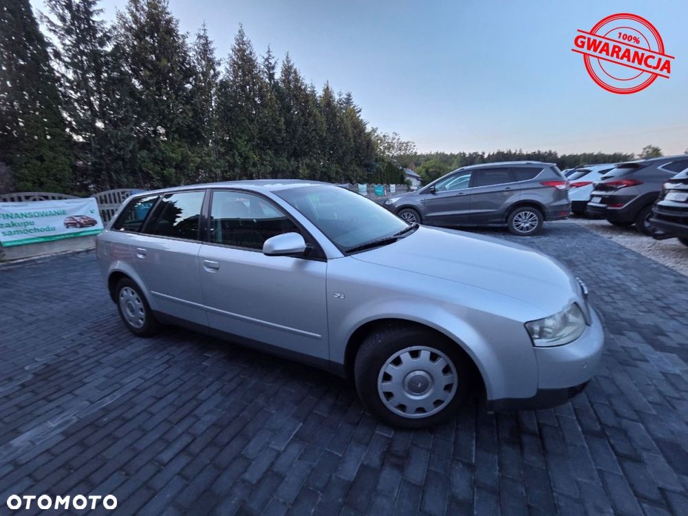 Audi A4 Avant - 11