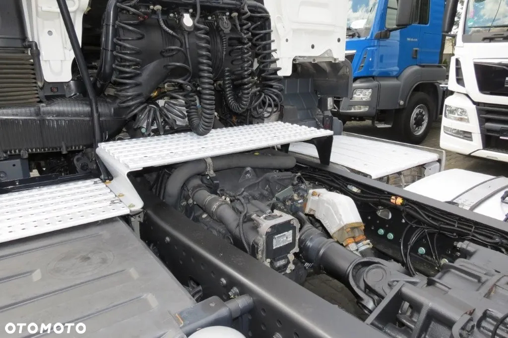MAN TGS 18.460 4x4 REDUKTOR HYDRAULIKA NOWE OPONY RETARDER PO KONTRAKCIE SERWIS MAN DE - 7