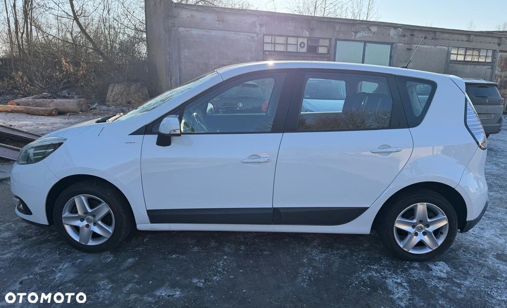 Renault Scenic 1.6 16V 110 TomTom Edition - 12