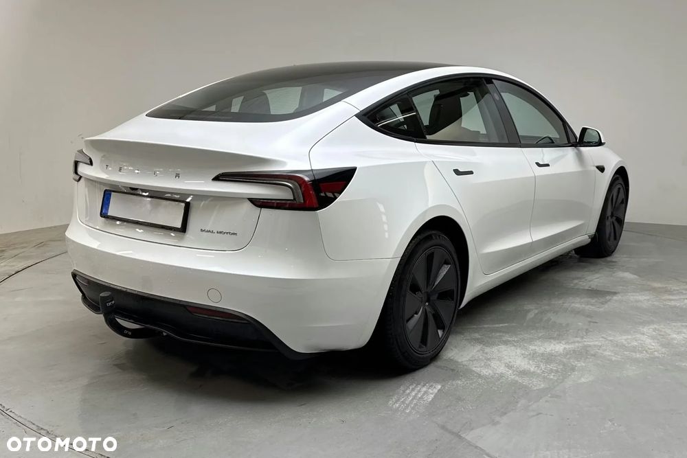 Tesla Model 3 Langstreckenbatterie Allradantrieb Dual Motor - 4