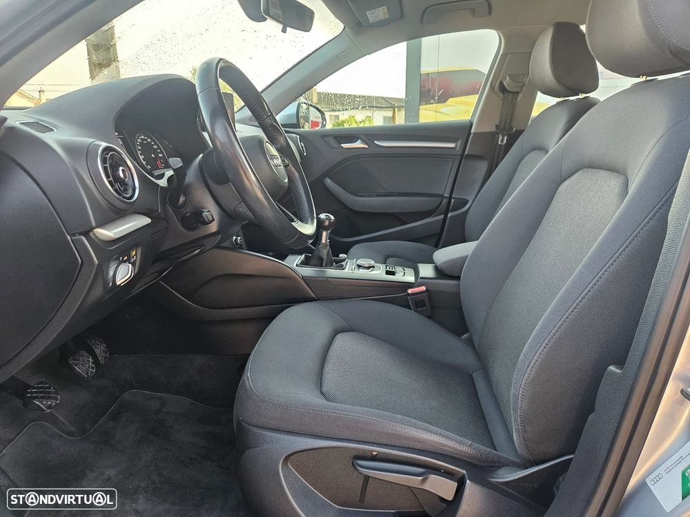 Audi A3 Sportback 2.0 TDI Design - 9