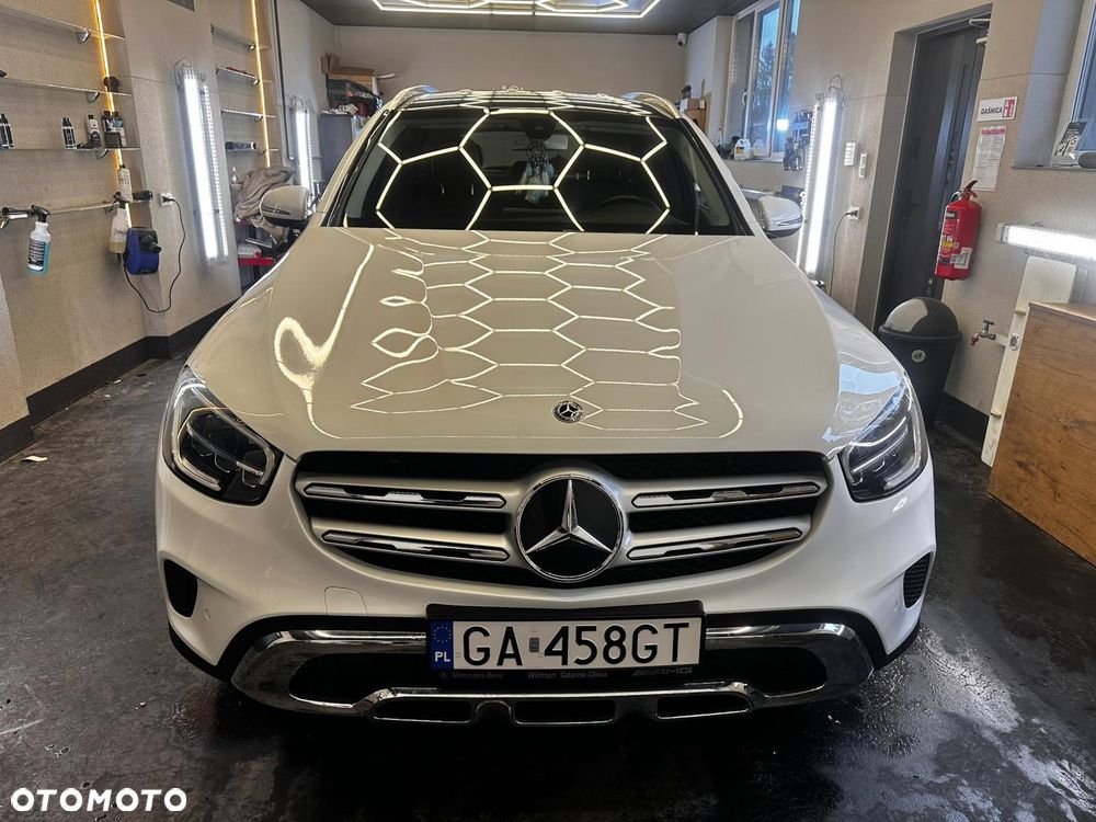 Mercedes-Benz GLC 200 d 4-Matic Business Edition - 1