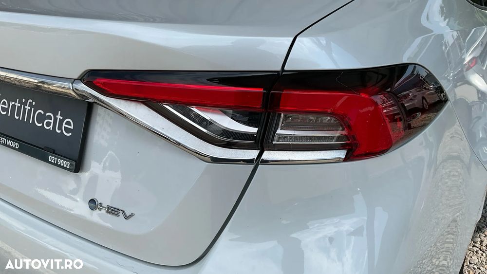 Toyota Corolla 1.8 HSD Dynamic - 21