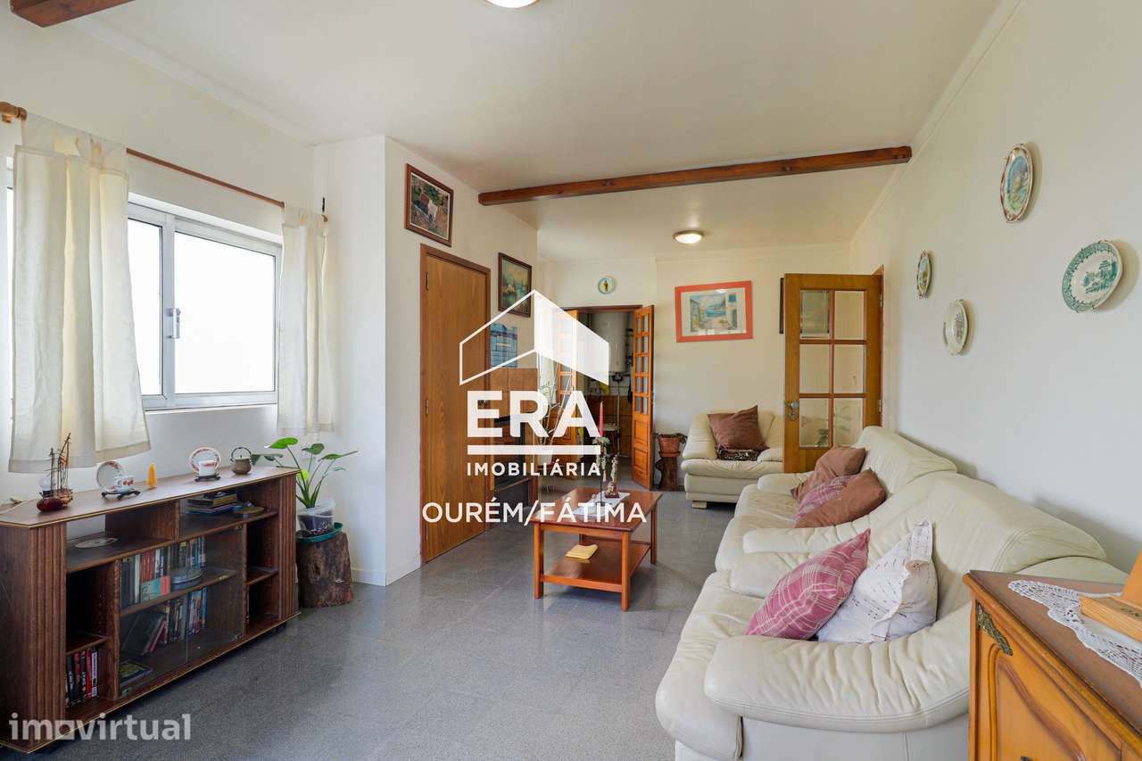 Moradia T4 em Atouguia, Ourém - Grande imagem: 4/40