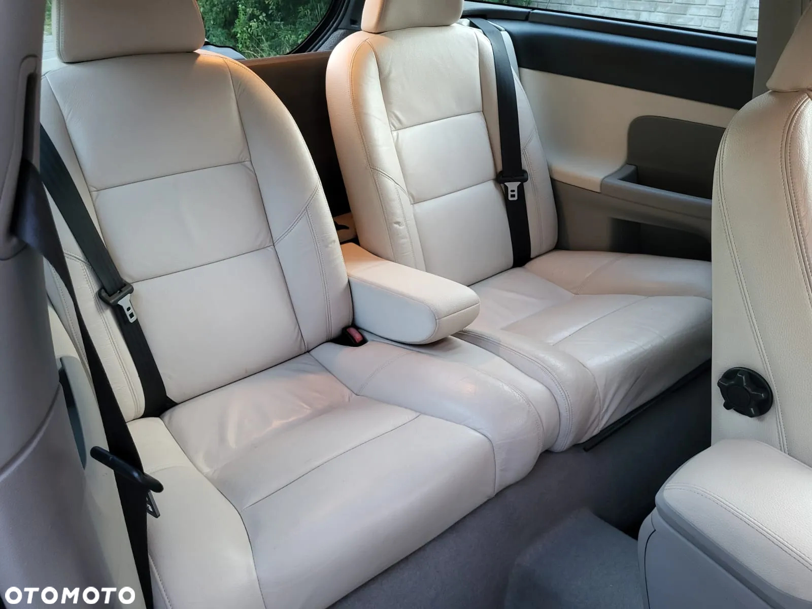 Volvo C30 1.6D - 11