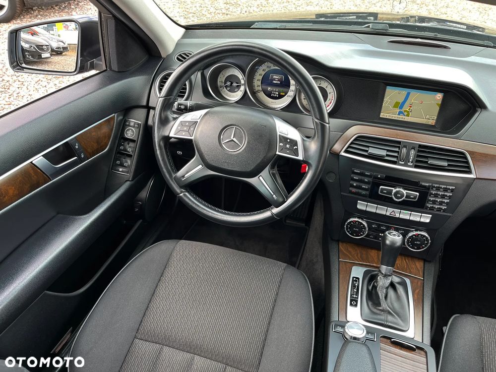 Mercedes-Benz Klasa C - 21
