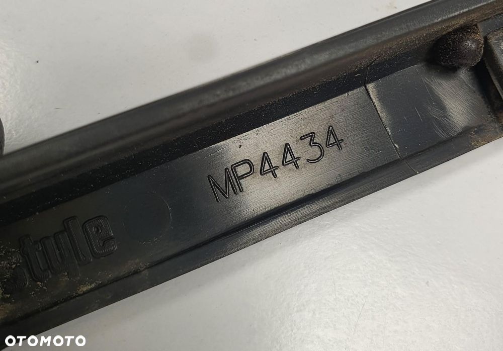LISTWA WNĘTRZA PRAWY TYŁ SPACE STAR XR286140 - 5