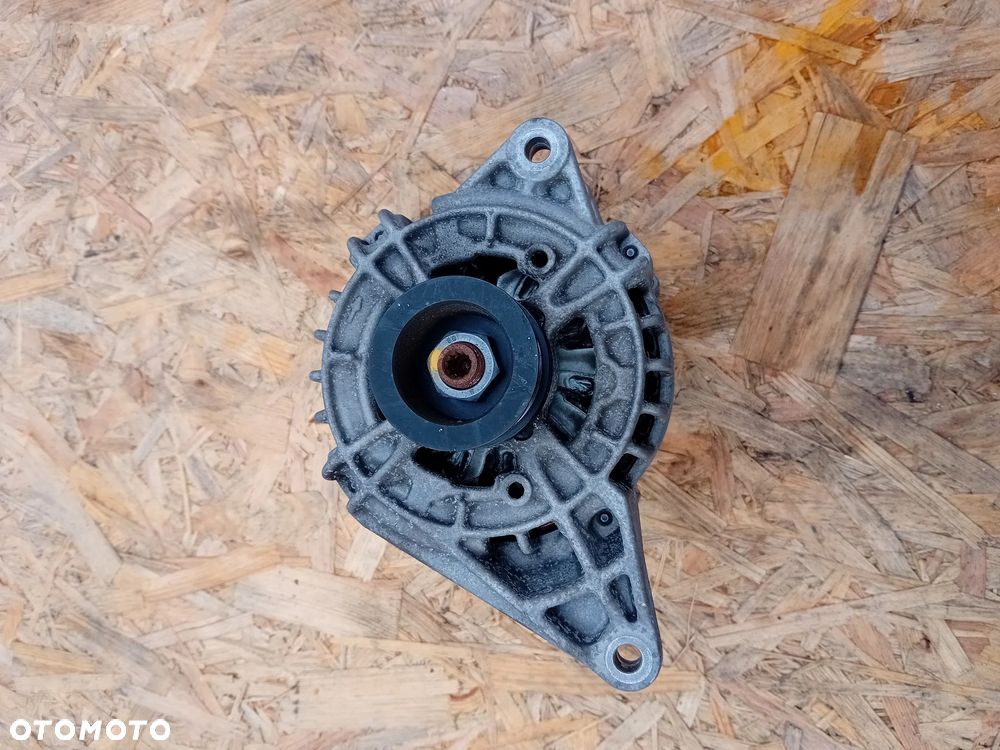 Mercedes Sprinter 910 2.2 DCi FWD Alternator- prądnica - 2