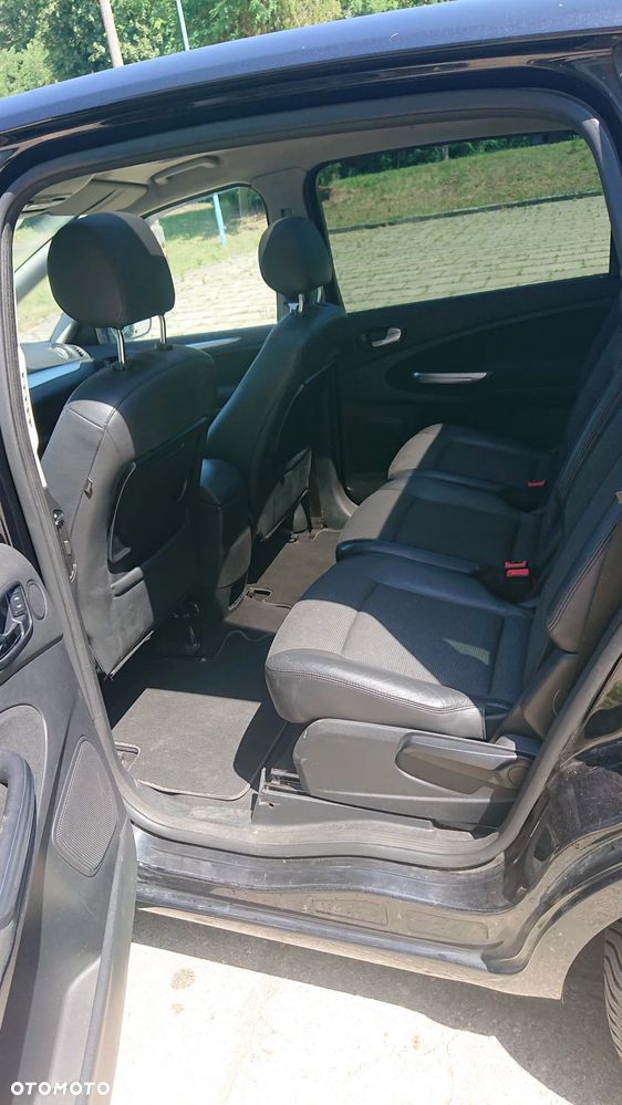Ford S-Max 2.5 Titanium - 7