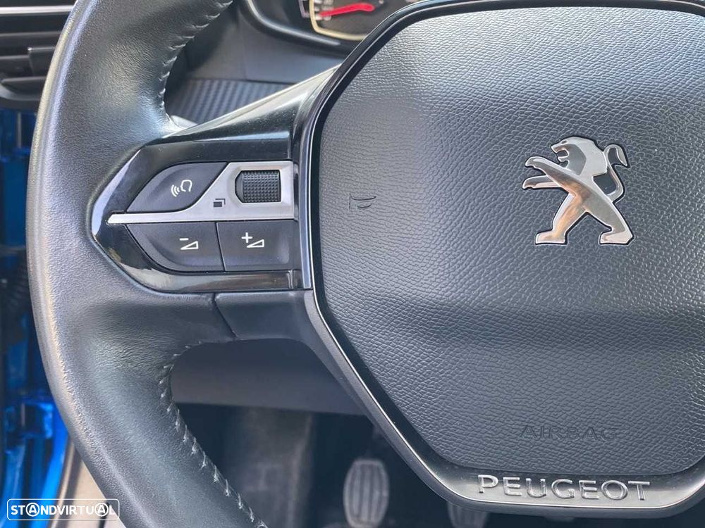 Peugeot 2008 1.5 BlueHDi Allure - 11
