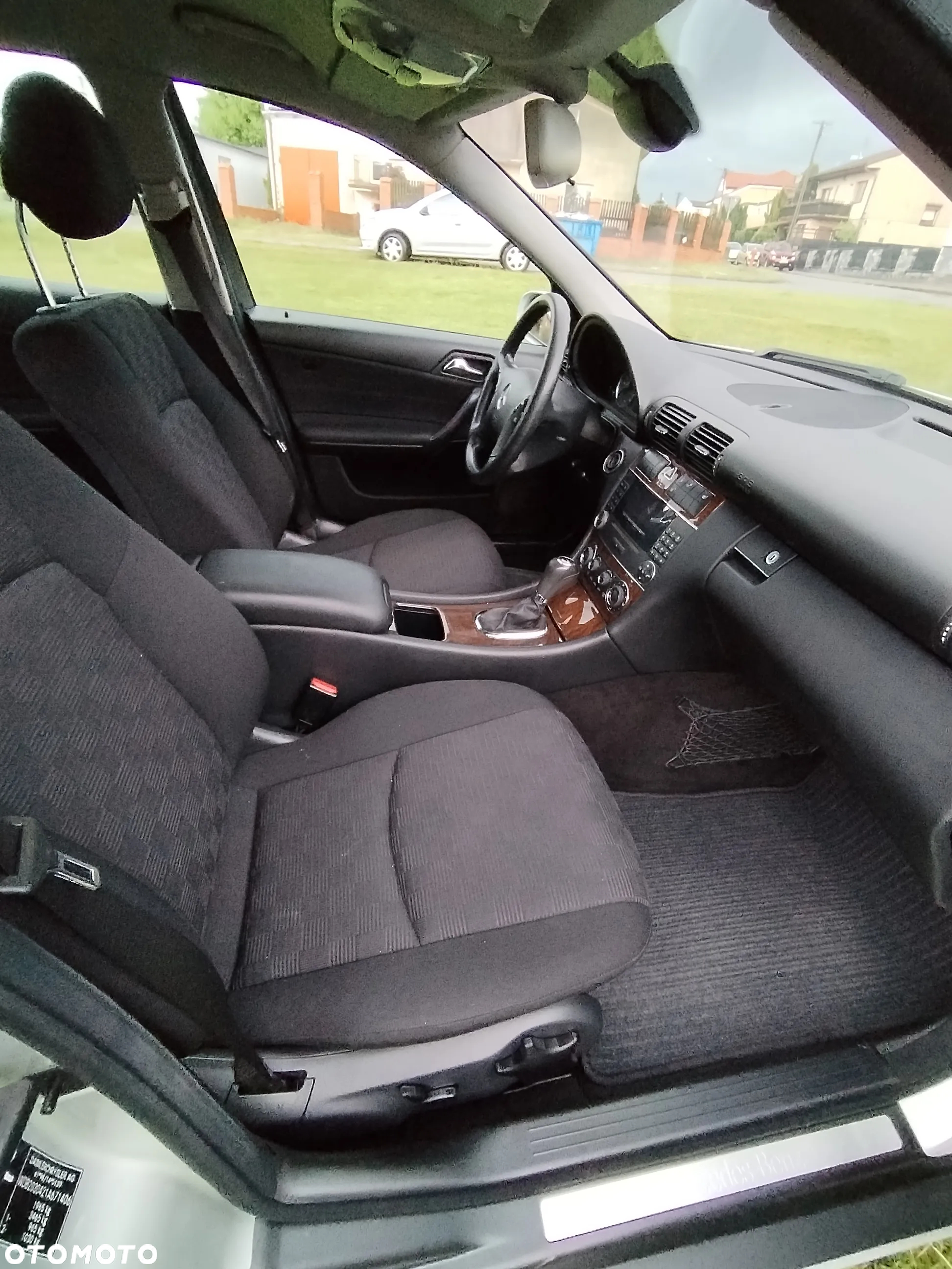 Mercedes-Benz Klasa C 200 Kompressor Automatik Classic - 13