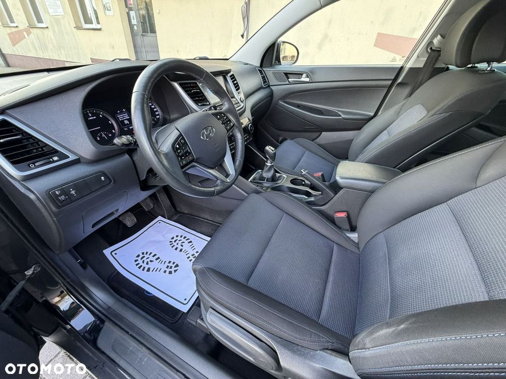 Hyundai Tucson - 16