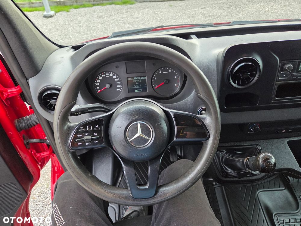 Mercedes-Benz Sprinter 514 CDI / 2.2 140KM / Wywrotka dł: 3.60 / HAK 3.5T / Bliżniaki/ Przebieg 72 tys !!! / - 25