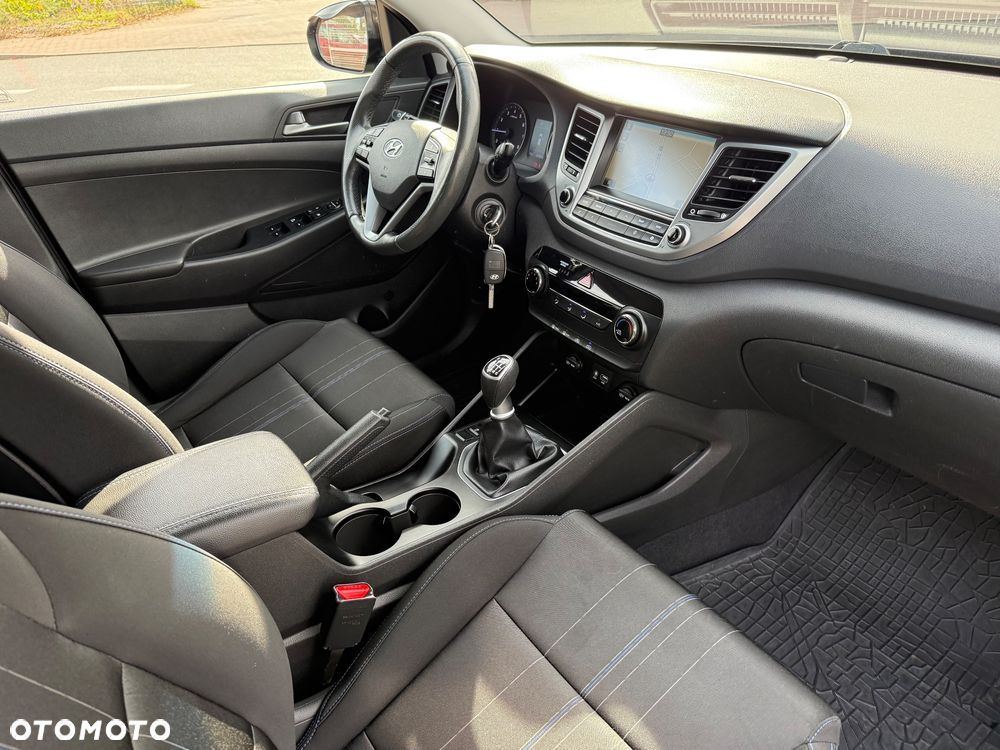 Hyundai Tucson 1.6 GDI BlueDrive Style 2WD - 8