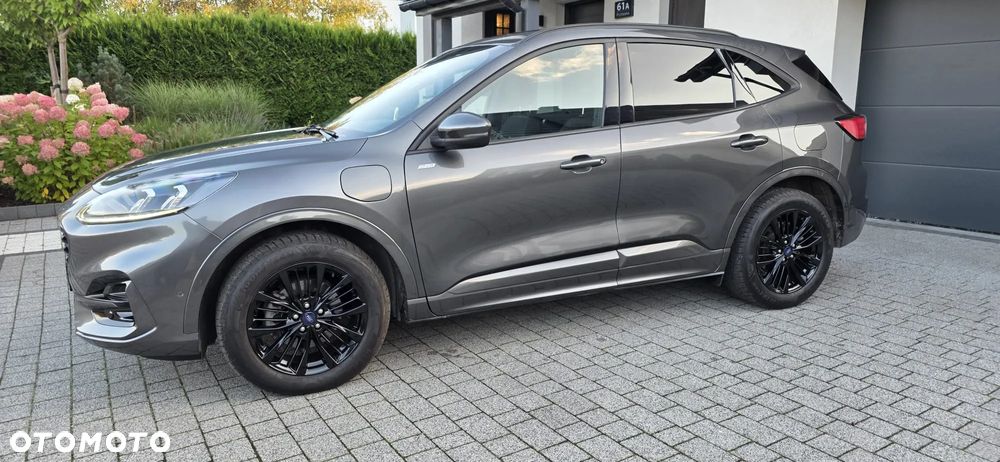 Ford Kuga 2.5P PHEV FWD ST-Line - 16