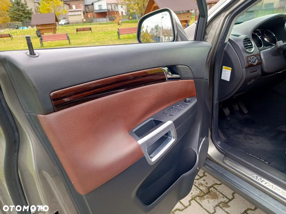 Opel Antara 2.0 CDTI 4x4 Cosmo - 24