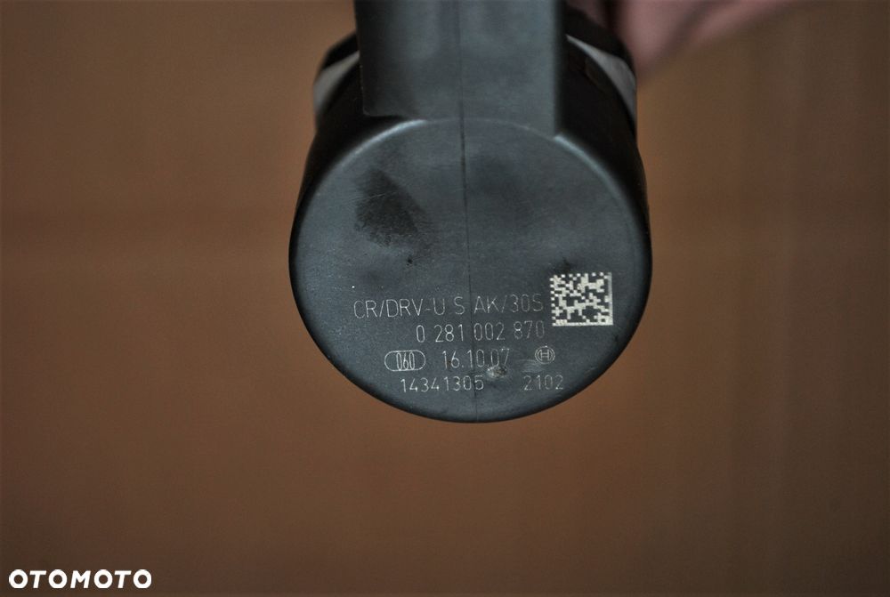 Listwa wtryskowa BMW E90 2.0 D - 3