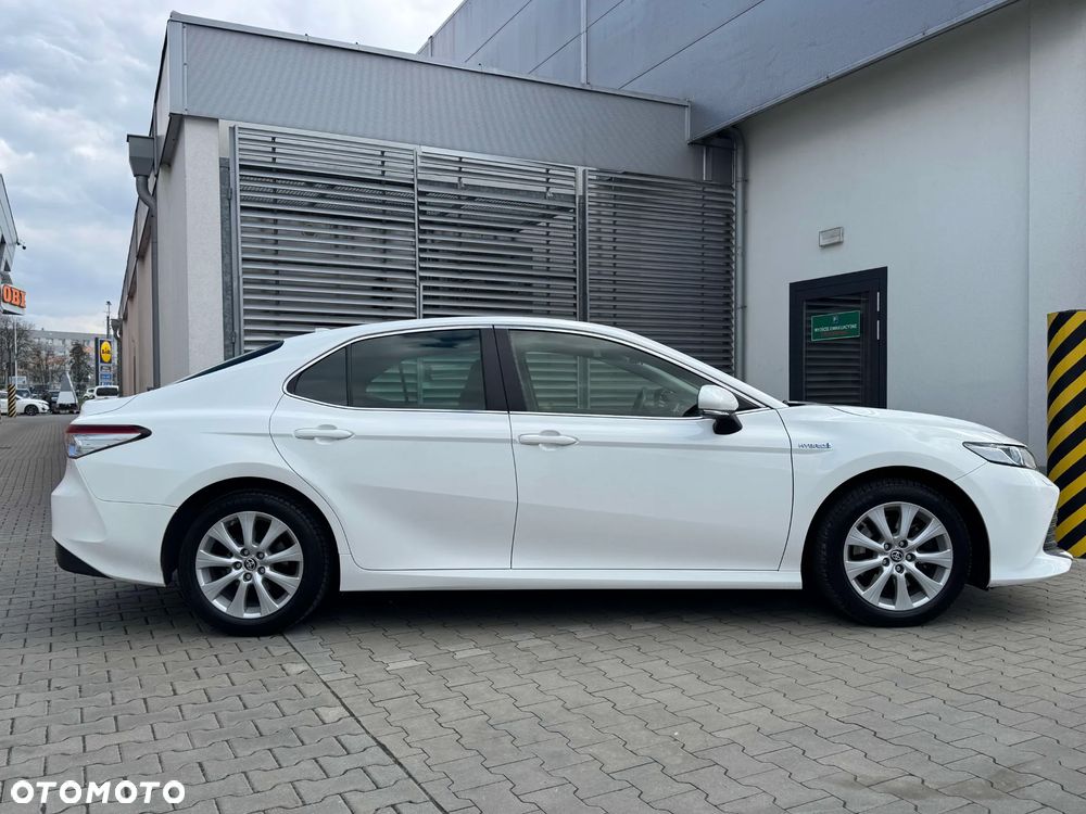 Toyota Camry 2.5 Hybrid Comfort CVT - 13
