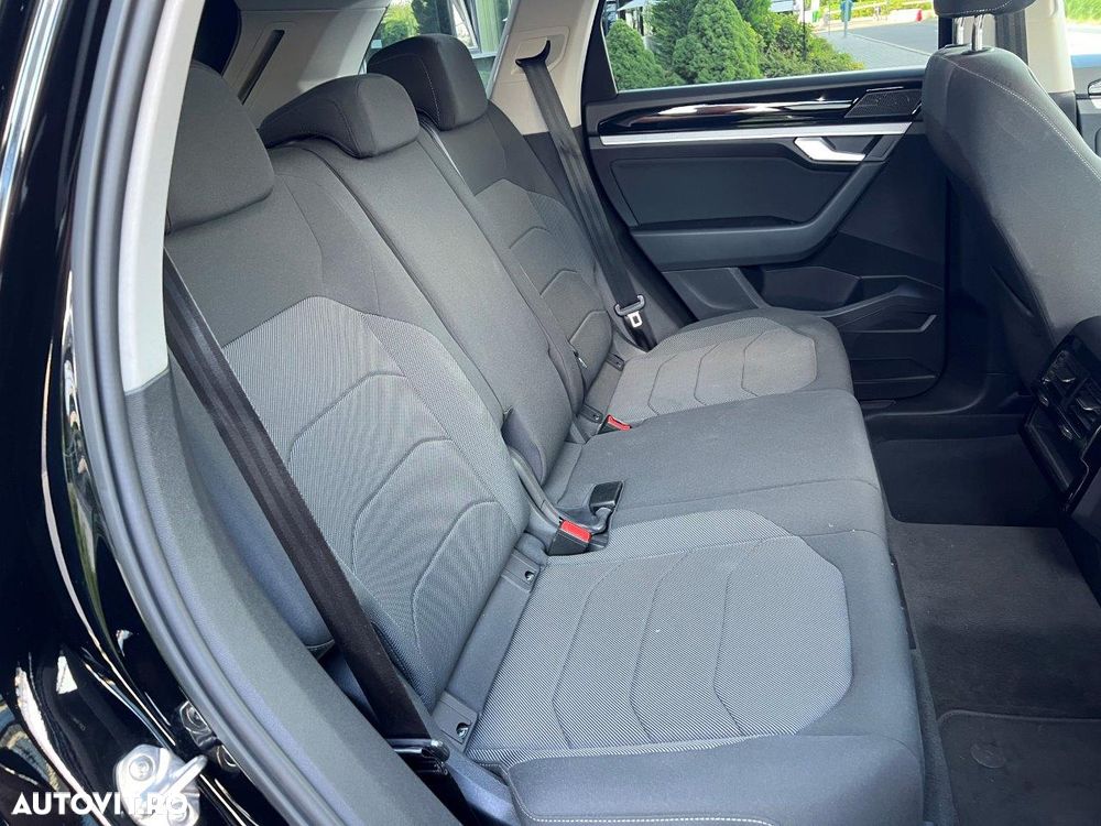 Volkswagen Touareg 3.0 V6 TDI SCR 4Motion Automatik - 10