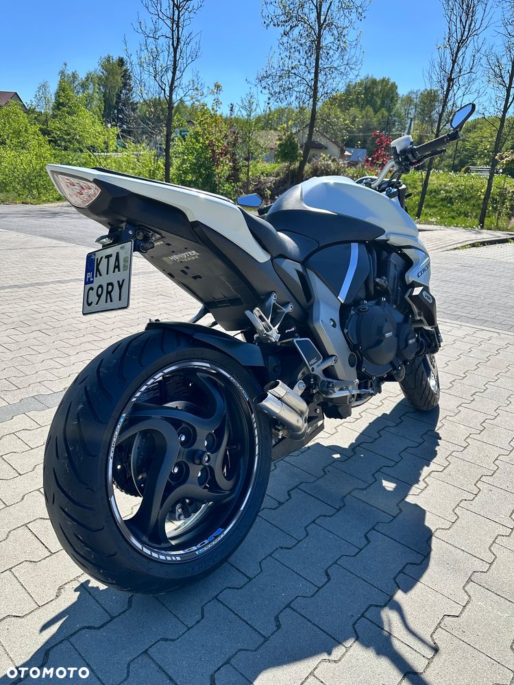 Honda CB - 10