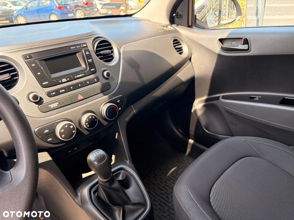 Hyundai i10 1.0 BlueDrive Comfort - 10