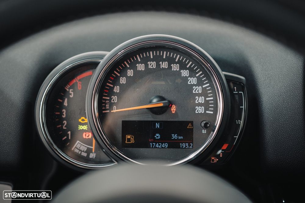 MINI Countryman One D - 17