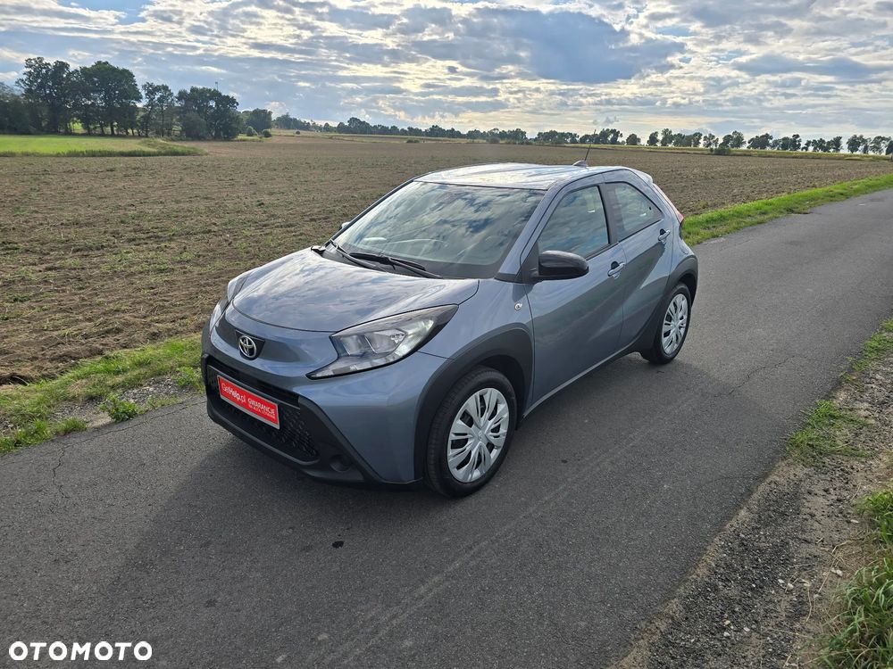 Toyota Aygo X Teamplayer - 1