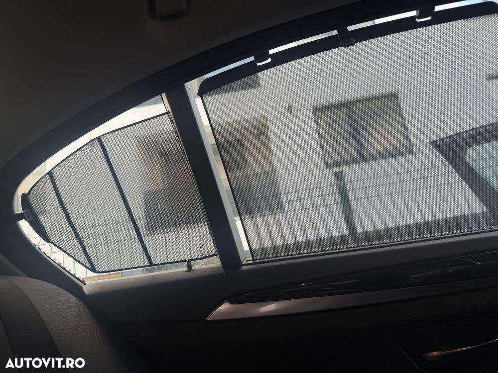 BMW Seria 5 520d AT - 8