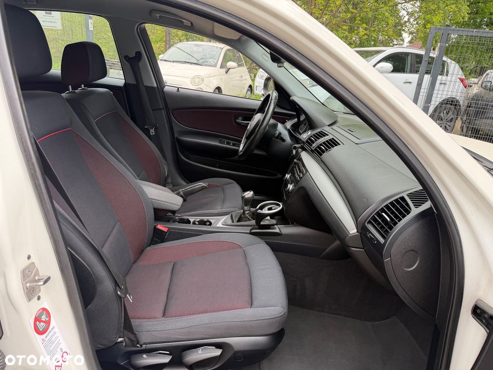 BMW Seria 1 - 21