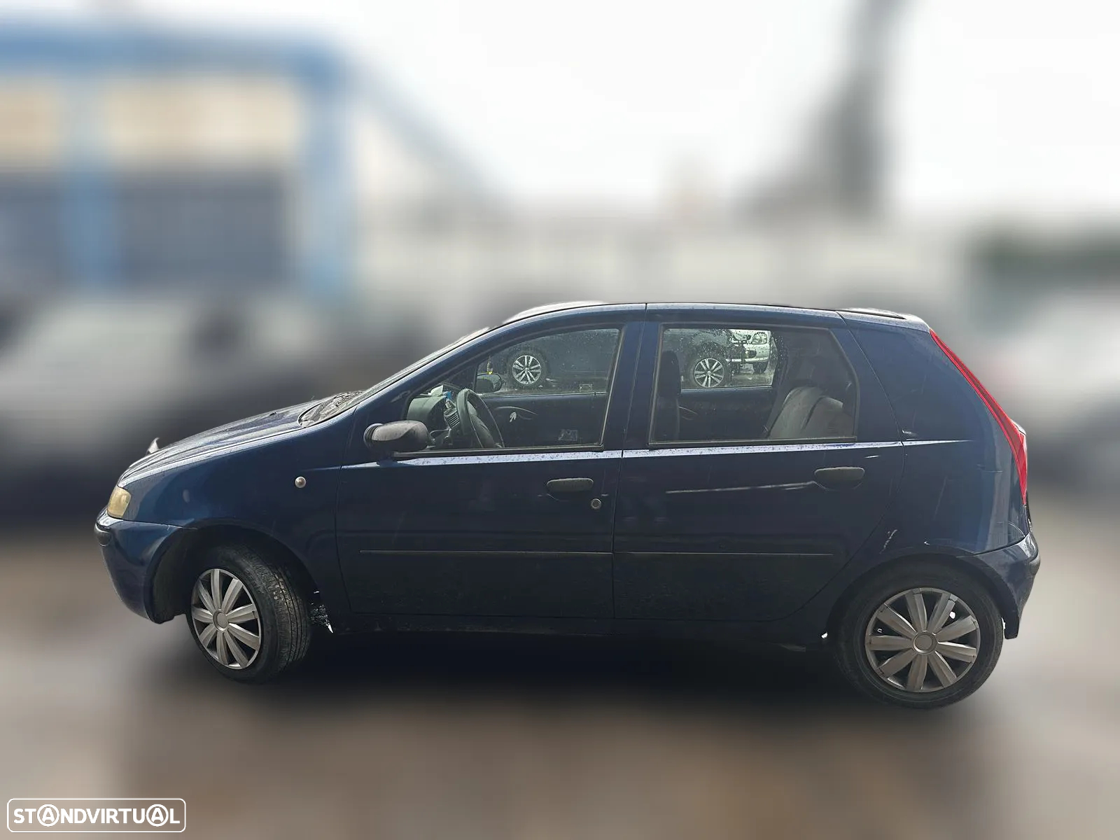 Fiat Punto 1.2i de 1999 para peças - 3