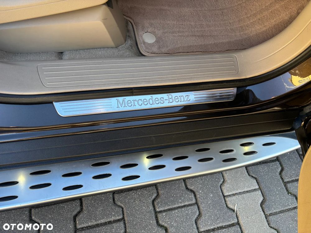 Mercedes-Benz ML 400 4-Matic - 27